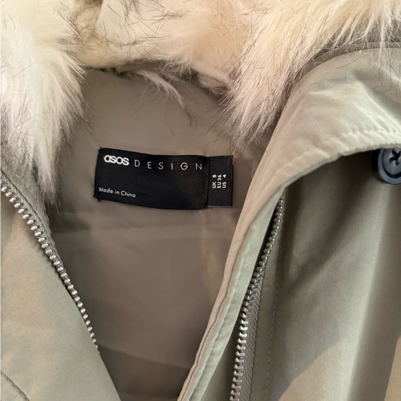 Asos Women's Khaki Parka Coat with Faux Fur Hood Size 4 - Picture 5 of 8